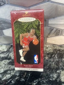 1999 Collectors Series Scottie Pippen Hallmark Keepsake Ornament Hoop Stars - Picture 1 of 5
