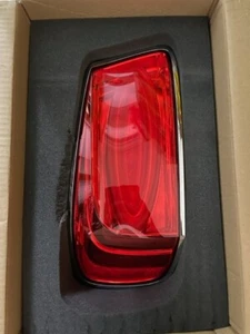 BENTLEY FLYING SPUR 2014 ON TAIL LAMP LH 4W0945095M - Picture 1 of 2
