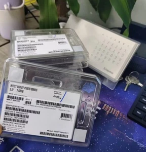 Intel SSD D7-P5520 7.68TB U.2 Series DC NVME Solid State Drive (SSDPF2KX076T1N1) - Picture 1 of 2