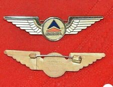 Vintage Delta Airlines Jr Junior Pilot Flight Attendant Plastic Pin Gold Costume