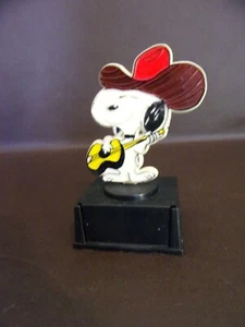 Vintage Snoopy Plastic Trophy Cowboy Hat & Guitar - Picture 1 of 8