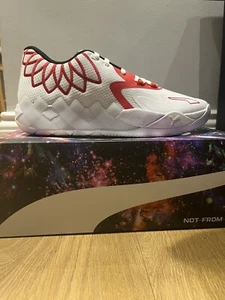 PUMA MB.01 Low Team Colors - Bianco Rosso Alto Rischio 2022 Taglia 9,5! - Foto 1 di 3