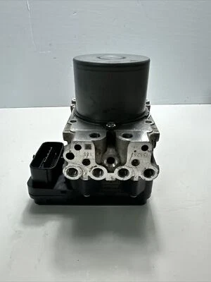 Módulo de bomba de freno antibloqueo ABS Lexus IS200T IS300 2016-2017 OEM 44540-53430 Foto 1 de 4
