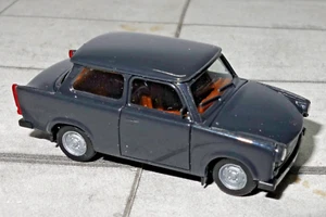 Herpa 013901 - Spur H0 - Trabant 601 Limousine - rallyeschwarz - Bild 1 von 2