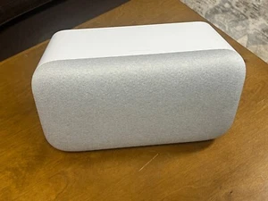 Google Home Max Smart Speaker - Chalk - In original box - Picture 1 of 2