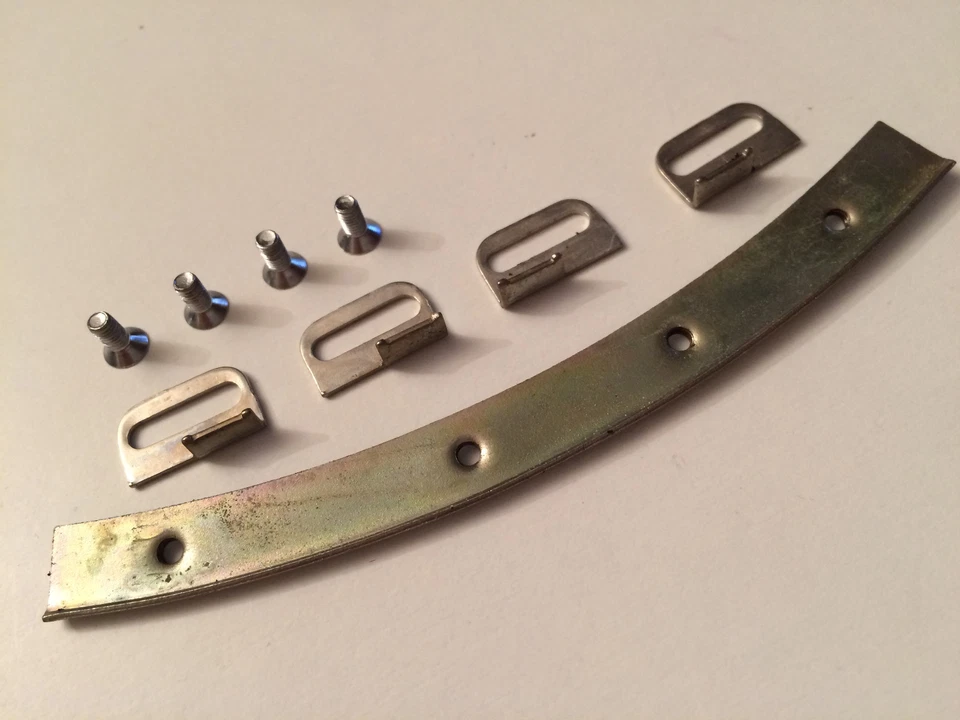 LENCO L75/78 VINTAGE SWISS TURNTABLE NOTCHED SPEED ADJUSTER STRIP & SCREWS - Image 1 of 1