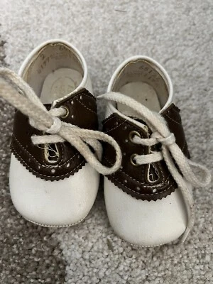 BABY DEER Vintage Bebé Marrón Sillín Oxfords Talla 2 Zapatos de Cuna Cuero Con Cordones Foto 1 de 4