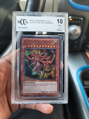 Slifer the Sky Dragon  LC01-EN002 Legendary Collection - Image 1 of 3