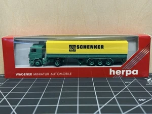 HERPA 824001 - DAF 95 Semi Tractor & Trailer - SCHENKER - 1:87 HO - Picture 1 of 7