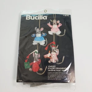 Vintage Bucilla Felt Christmas Ornament Kit Bedtime Mice 48782 Sealed - Picture 1 of 4