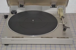 Funziona benissimo!!! Denon DP-11F Giradischi a trazione diretta completamente automatico - Foto 1 di 8