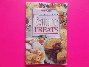 TEMPTING TEATIME TREATS COOKBOOK by FAMILY CIRCLE - STEP-BY-STEP COOKING - Foto 1 di 3