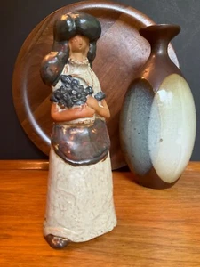 Vintage 70er Japan Steinzeug Blumenkorb Mädchen Keramik Figur blau braun grau - Bild 1 von 22