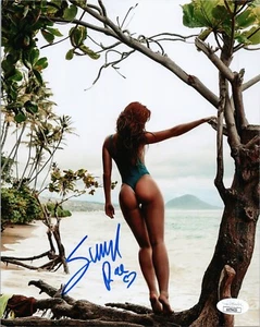 DANIELLE MONET ~SUMMER RAE Authentic Hand-Signed "WWE DIVA" 8x10 Photo (JSA COA) - Picture 1 of 2