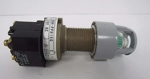 ALLEN BRADLEY 800H-PPH16G PILOT LIGHT HAZARDOUS LOCATION TYPE ( GREEN ) 120V - Picture 1 of 6