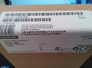 Siemens 6ES7 321-1FH00-0AA0 6ES7321-1FH00-0AA0 1PC New Module Expedited Shipping - Picture 1 of 3
