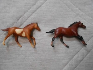 Vintage Breyer Horse Figurines Stablemates TB - Picture 1 of 5