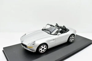 Modellino Auto Scala 1:43 BMW Z8 Burago diecast modellismo statico collezione qb - Foto 1 di 4