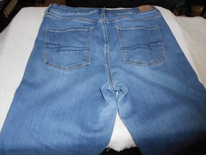 AMERICAN EAGLE CURVY HI-RISE JEGGING NExT LEVEL FLEX blue jeans 16 REG 33 x 28 - Picture 1 of 4