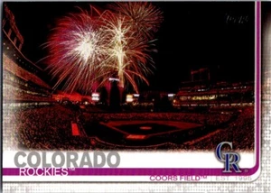 2019 Topps Coors Field #604 Colorado Rockies - Picture 1 of 2