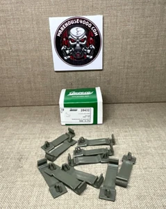 Clips de manguera para lavadora de parabrisas Auveco 20432 Honda 10 piezas. - Imagen 1 de 4