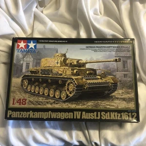 Tamiya Panzerkampfwagen IV Ausf.J Sd.Kfz.161/2 Kit #32518 Tank - Picture 1 of 5