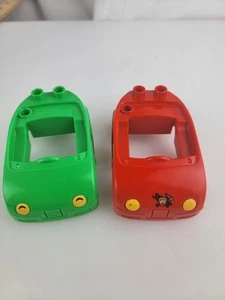 Lego Duplo Car Body Chassis Green & Red Fire car W/ Yellow Headlights - Picture 1 of 7