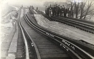 Vintage Mansfield Ohio 1913 FLOOD Railroad Bridge Destroyed RPPC Photo Postcard - Picture 1 of 3