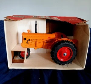 Spec Cast Liberty Classics 1/16 Minneapolis Moline U Toy Tractor - SCT-118 NEW - Picture 1 of 6