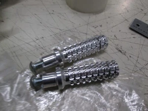 CUSTOM BILLET FOOTPEG SET - ROUND 4" WITH SINGLE BACK MOUNT BOLT - Picture 1 of 5