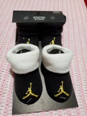 JUEGO DE REGALO AIR JORDAN BEBÉ NIÑO 2PK BOTINES ZAPATOS CUNA NUEVO CON ETIQUETAS Foto 1 de 4