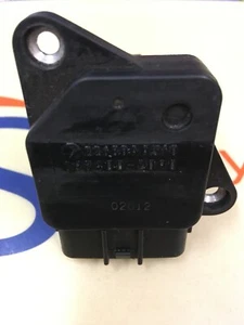GENUINE MASS AIR FLOW METER SENSOR 22680AA310 FOR SUBARU IMPREZA FORESTER - Picture 1 of 2