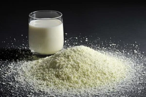 1Kg Vollmilchpulver Sprüh Vollmilch Milchpulver 26 % Fett 1000g - Bild 1 von 1