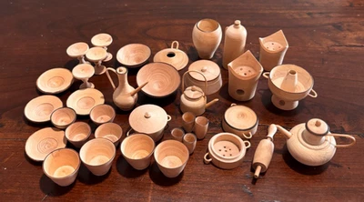 Juego de utensilios de cocina de madera miniatura para casa de muñecas 36 piezas Foto 1 de 4