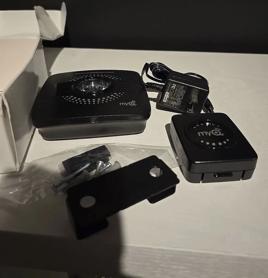 Chamberlain (MYQ-G0301-E) MyQ Smart Garage System - Image 1 of 1