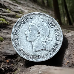 DOMINICAN REPUBLIC 1951 10 CENTAVOS SILVER VERY NICE CONDITION L106. - Picture 1 of 3