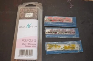 LOT OF 4 N SCALE TRAIN MININATUR FOLIAGE CHERRY BLOSSOMS ETC - Picture 1 of 1