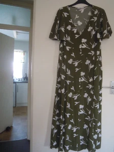 MNG green midi dress size L - measurements below - Picture 1 of 6