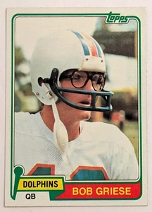 Tarjeta de fútbol americano Bob Griese 1981 Topps #482 - Miami Dolphins - Imagen 1 de 2