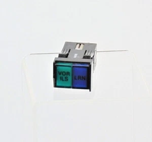 EAO OLTEN 41-461.036 ILLUMINATED RECTANGULAR PUSHBUTTON ACTUATOR SWITCH - Bild 1 von 3