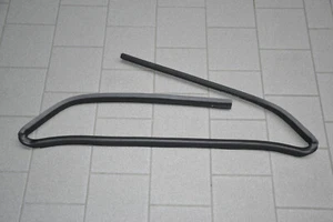 Audi R8 42 Spyder Seal Rubber Seal For Convertible Top Box 427825402 - Picture 1 of 2