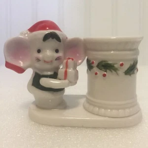 Vintage PWF Porzellan Weihnachten Maus Zahnstocher Kerzenhalter Stechpalme Geschenke - Bild 1 von 10