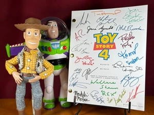 Toy Story 4 Script Replica - Signed - Autograph Reprints- Woody & Buzz Lightyear - Picture 1 of 9