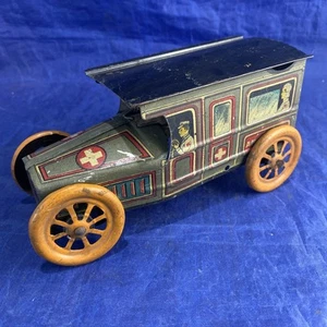 ANTIQUE TIN AMBULANCE 1920’s TOYS LITHOGRAPHED RARE TOY - Picture 1 of 20