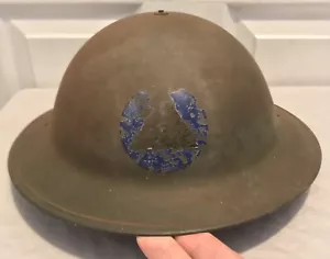 Original WWII British Brodie Camouflage Camo Helmet ( Unknown Insignia ) - Picture 1 of 15