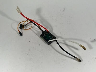 NO HEAT SINK Axial AE-2 Forward/Reverse ESC AX24259-TTS - Image 1 of 4