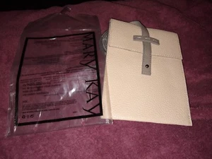 Mary Kay City Modern Collection Bag—New In Package - Picture 1 of 3