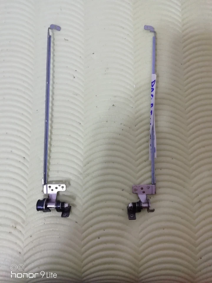 PACKARD BELL TJ65 CERNIERE Foto 1 de 1