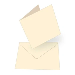 Tarjeta Couture Creations + Paquete de Sobre - Crema Cuadrada 240 gsm 135x135mm 50/PK - Imagen 1 de 1