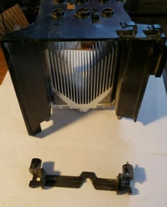 DELL Optiplex Dimension CPU Heatsink E310 330-60 755 760- 80 960 Retainer 0JN738 - Picture 1 of 2